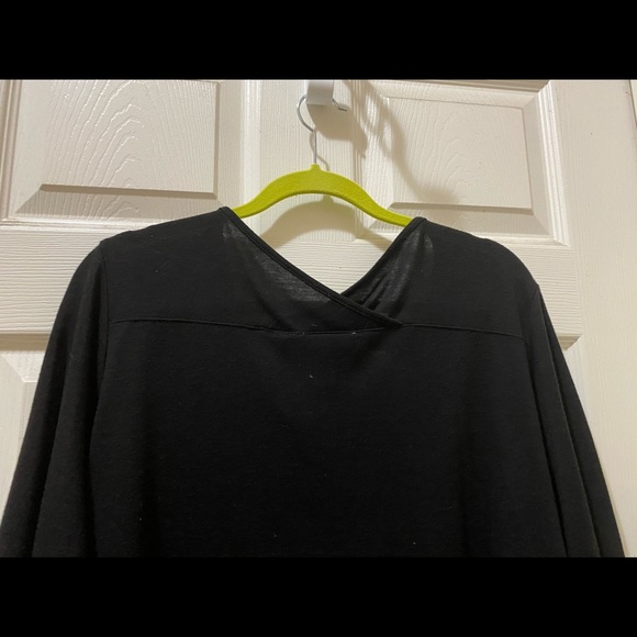 Beautiful shirt with glitter - Picture 3 of 4